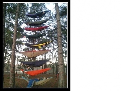 Click image for larger version. 

Name:	hammock1.JPG 
Views:	224 
Size:	51.5 KB 
ID:	7454